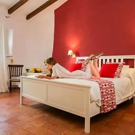 Petita Mare Farm stay *